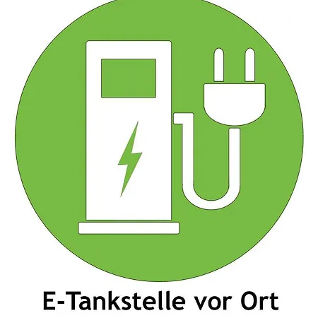 Zimmer & Appartements In Der Gamlitzerstrasse Lägenhet