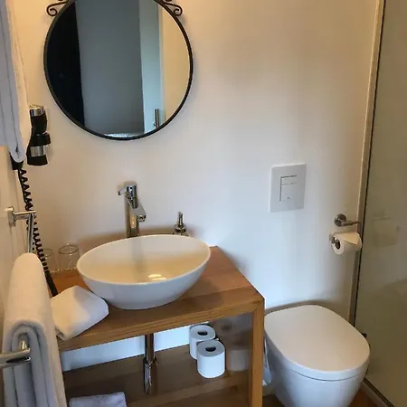 Zimmer & Appartements In Der Gamlitzerstrasse Apartment Ehrenhausen