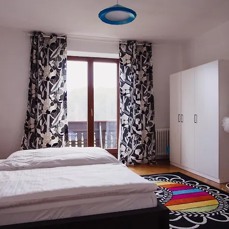 Zimmer & Appartements In Der Gamlitzerstrasse * Ehrenhausen