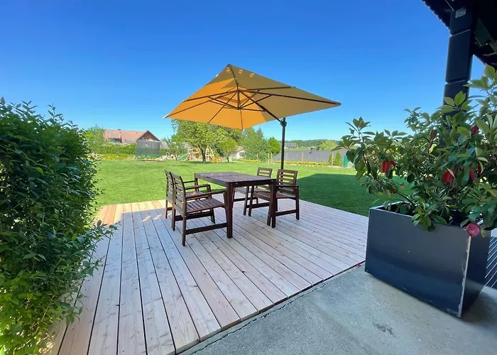 & In Der Gamlitzerstrasse شقة إيهرينهاوزين