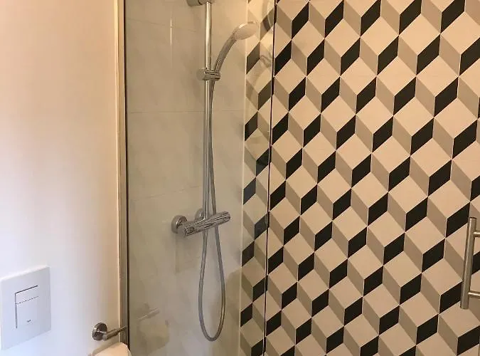 شقة & In Der Gamlitzerstrasse إيهرينهاوزين